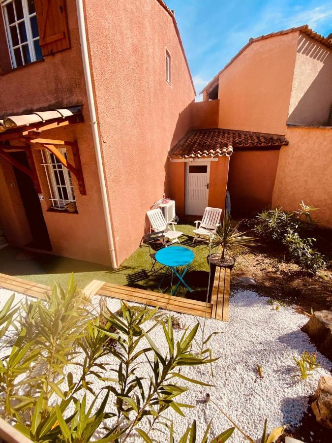 Mazet dans résidence avec piscine au cœur du golfe de Saint-Tropez Cogolin Exterior foto
